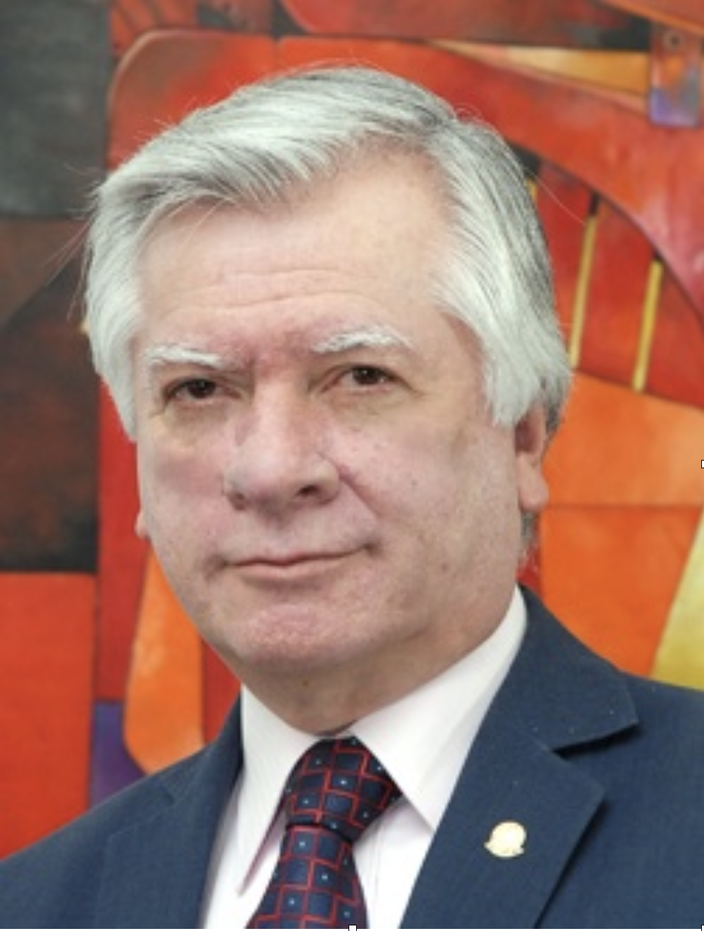 Dr. Augusto Hernández Becerra